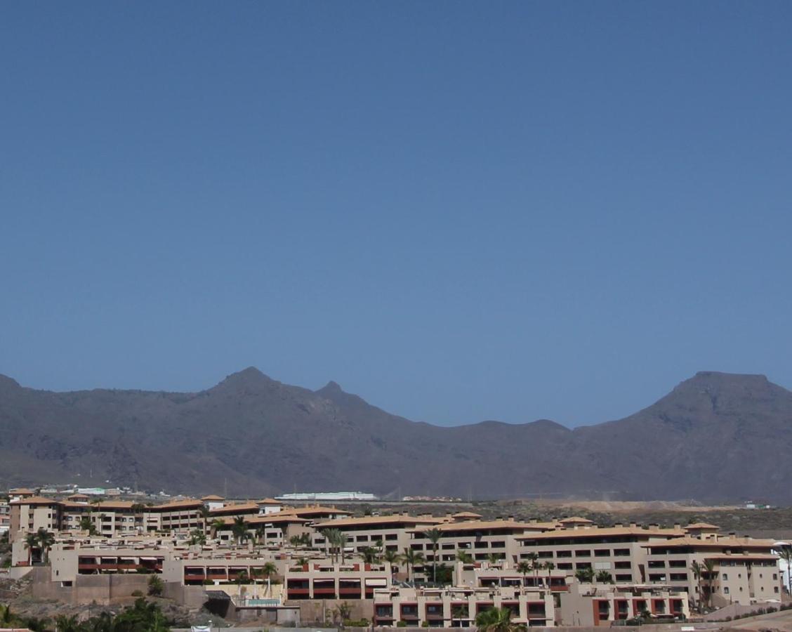 Everything You Need. All Right Here. Lejlighed Costa Adeje  Eksteriør billede